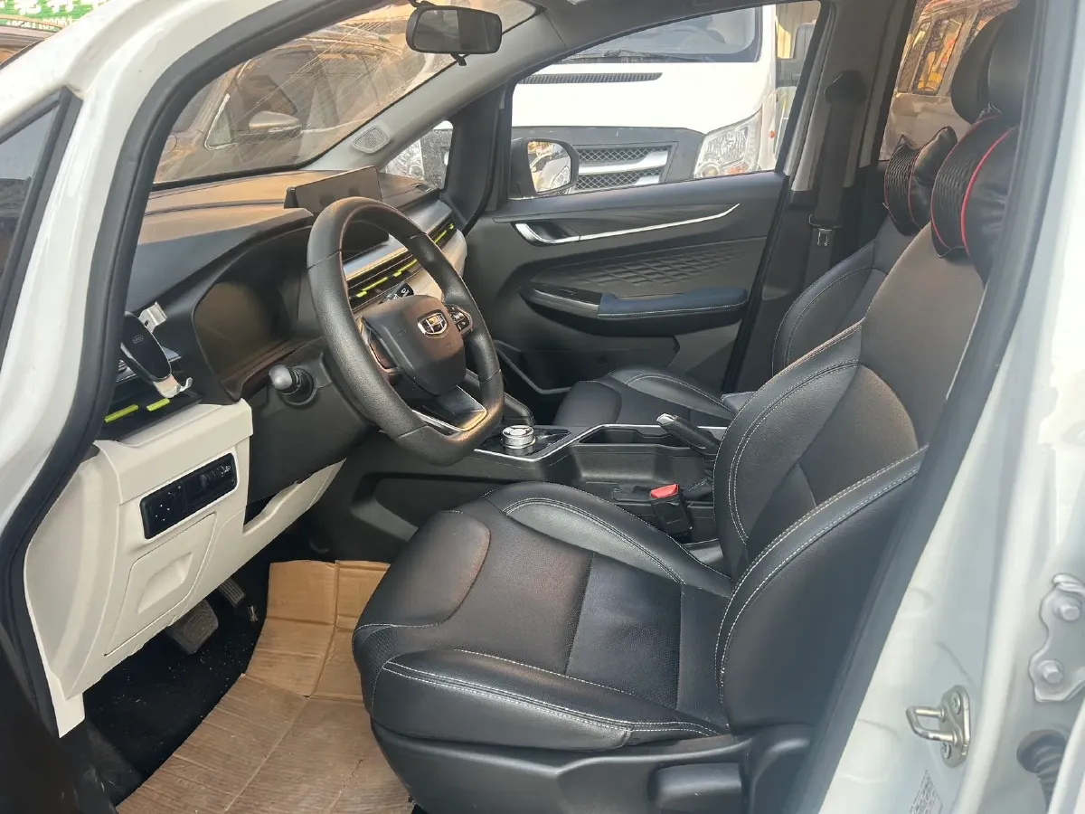 2021 WuLing Nano EV BEV 28KWH,autocango,china used car exporter,china ev exporter,chinese used car exporter,chinese used ev exporter