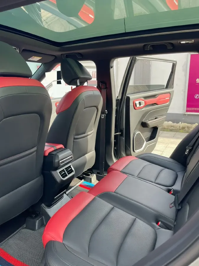 2020 Geely ICON 1.5T 177HP L3 7DCT,autocango,china used car exporter,china ev exporter,chinese used car exporter,chinese used ev exporter