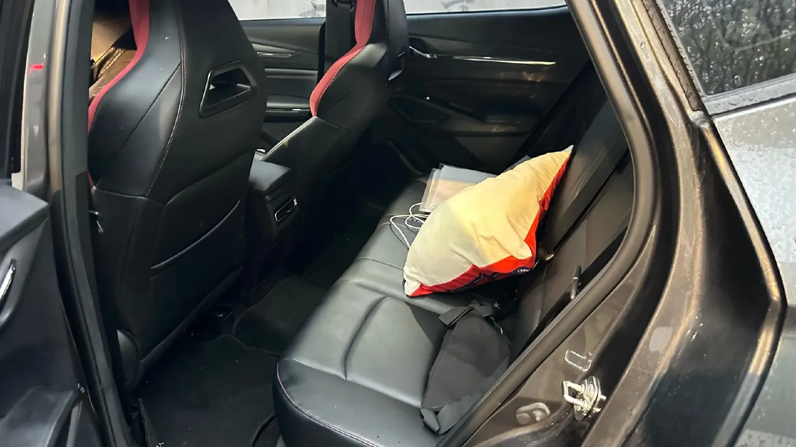 2025 ChangAn X5 PLUS 1.5T 188HP L4 7DCT,autocango,china used car exporter,china ev exporter,chinese used car exporter,chinese used ev exporter