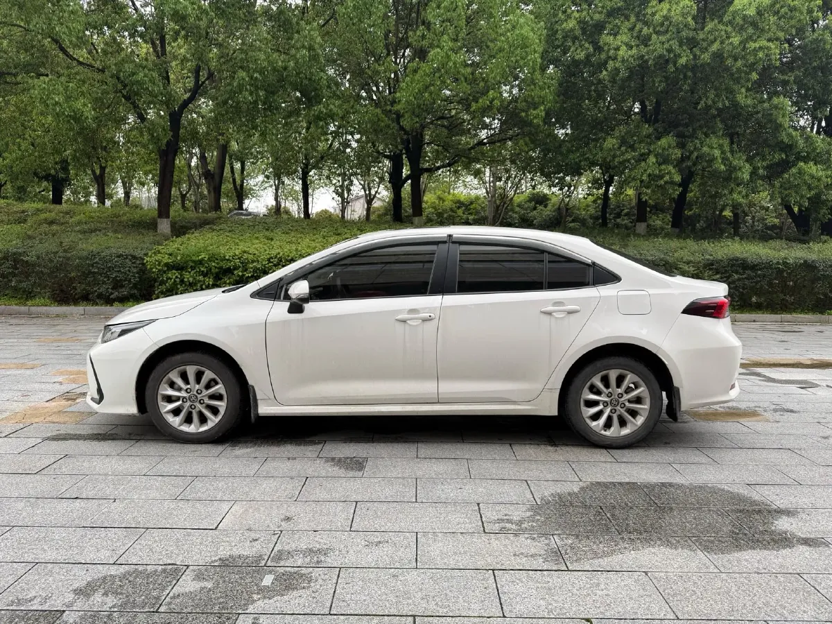2021 Toyota Corolla 1.2T 116HP L4 CVT,autocango,china used car exporter,china ev exporter,chinese used car exporter,chinese used ev exporter