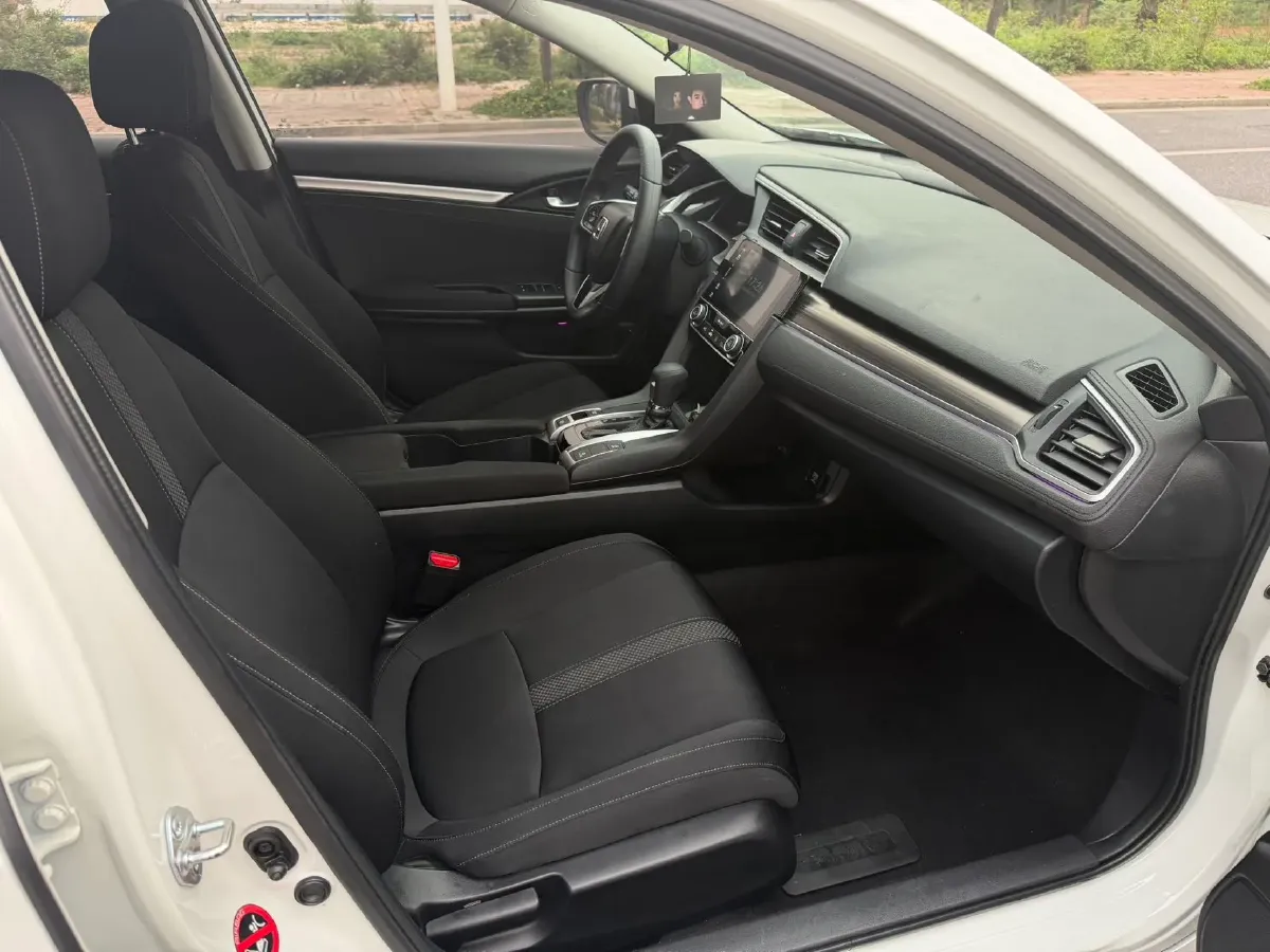 2019 Honda Civic 1.5T 177HP L4 CVT,autocango,china used car exporter,china ev exporter,chinese used car exporter,chinese used ev exporter