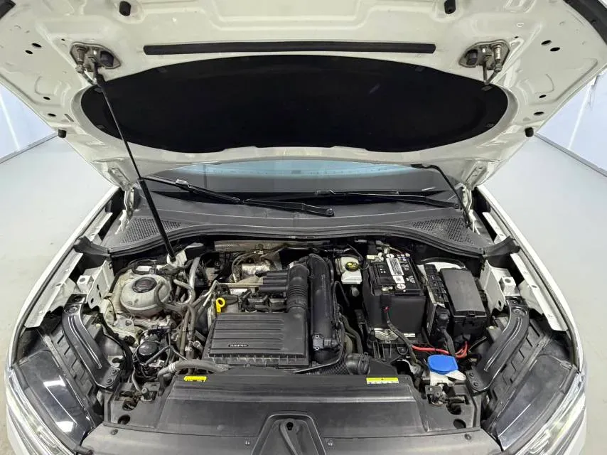 2022 Volkswagen Tayron 1.4T 150HP L4 7DCT,autocango,china used car exporter,china ev exporter,chinese used car exporter,chinese used ev exporter