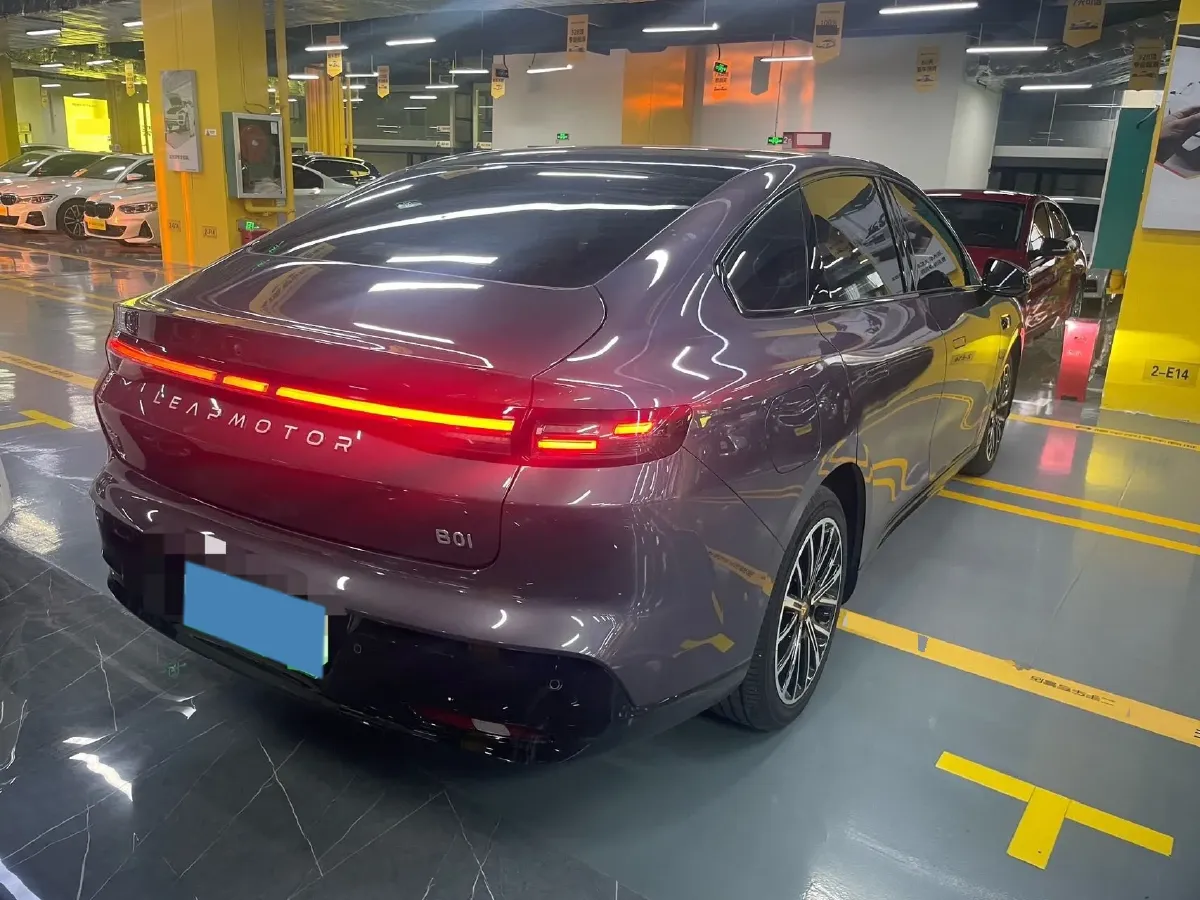2025 Leapmotor B01 BEV,autocango,china used car exporter,china ev exporter,chinese used car exporter,chinese used ev exporter