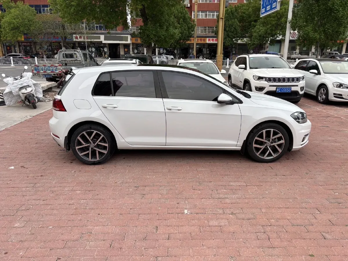 2020 Volkswagen Golf 1.4T 150HP L4 7DCT,autocango,china used car exporter,china ev exporter,chinese used car exporter,chinese used ev exporter