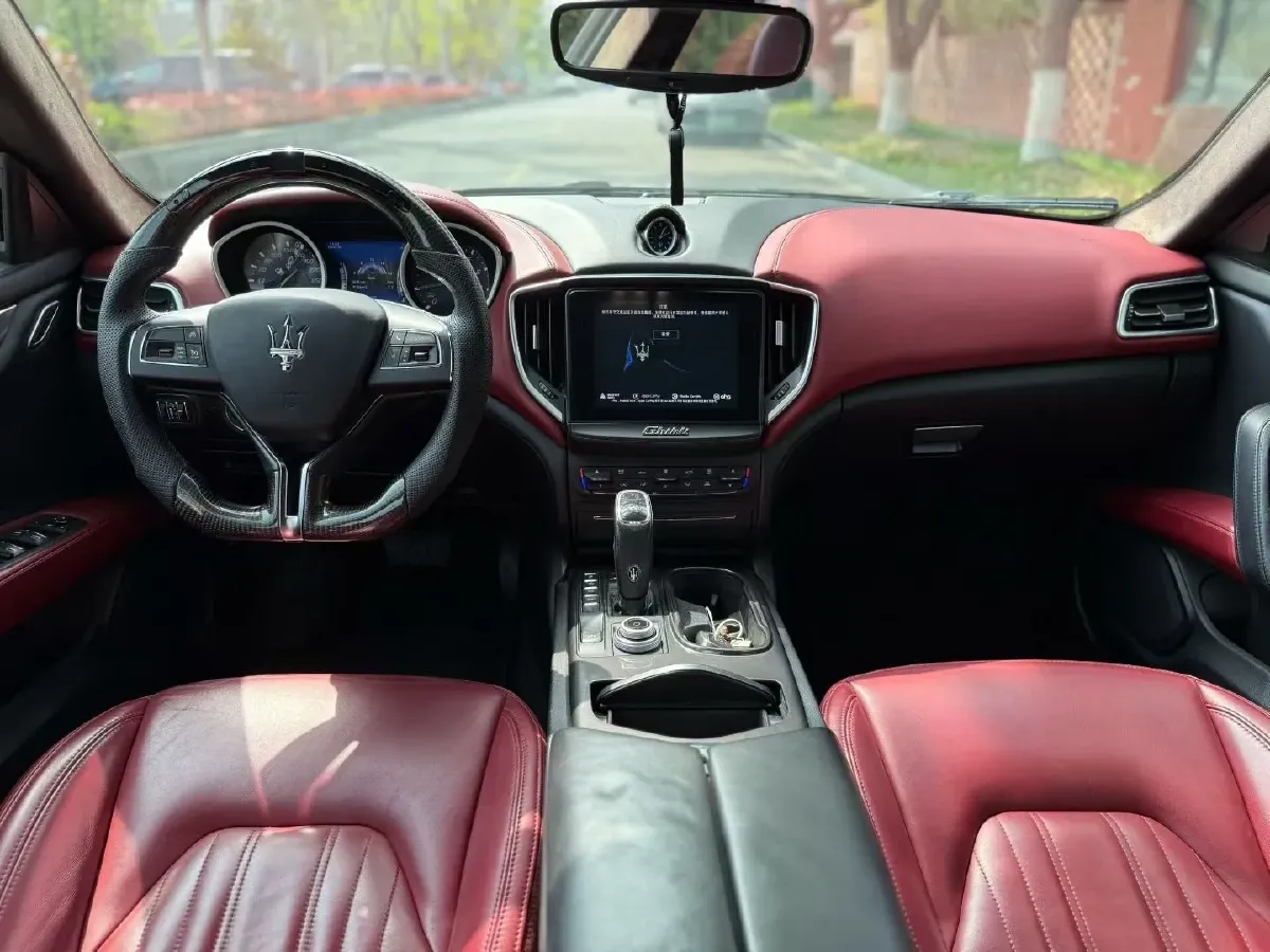 2019 Maserati Ghibli 3.0T 350HP V6 8AT,autocango,china used car exporter,china ev exporter,chinese used car exporter,chinese used ev exporter