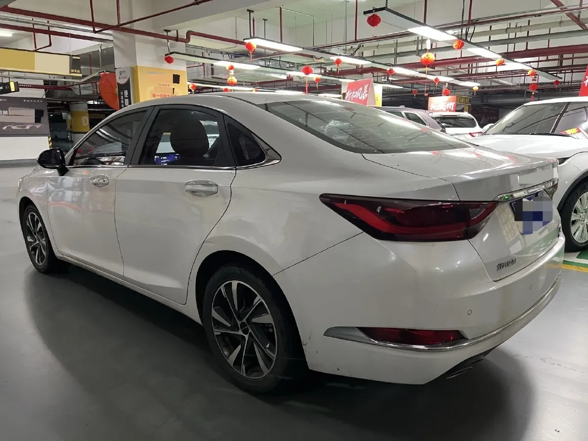 2019 BeiJing Auto U7 1.5T 150HP L4 CVT,autocango,china used car exporter,china ev exporter,chinese used car exporter,chinese used ev exporter