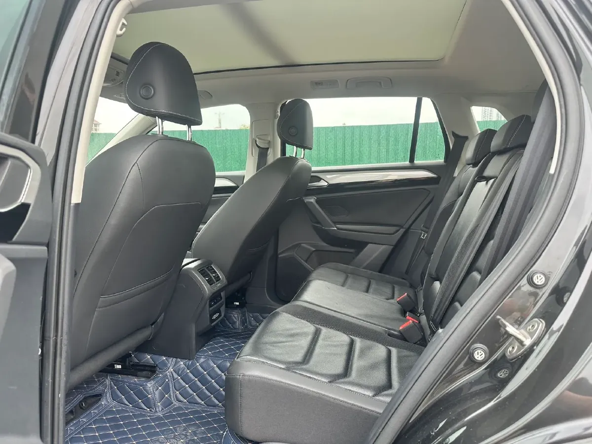 2019 Volkswagen Tayron 2.0T 186HP L4 7DCT,autocango,china used car exporter,china ev exporter,chinese used car exporter,chinese used ev exporter
