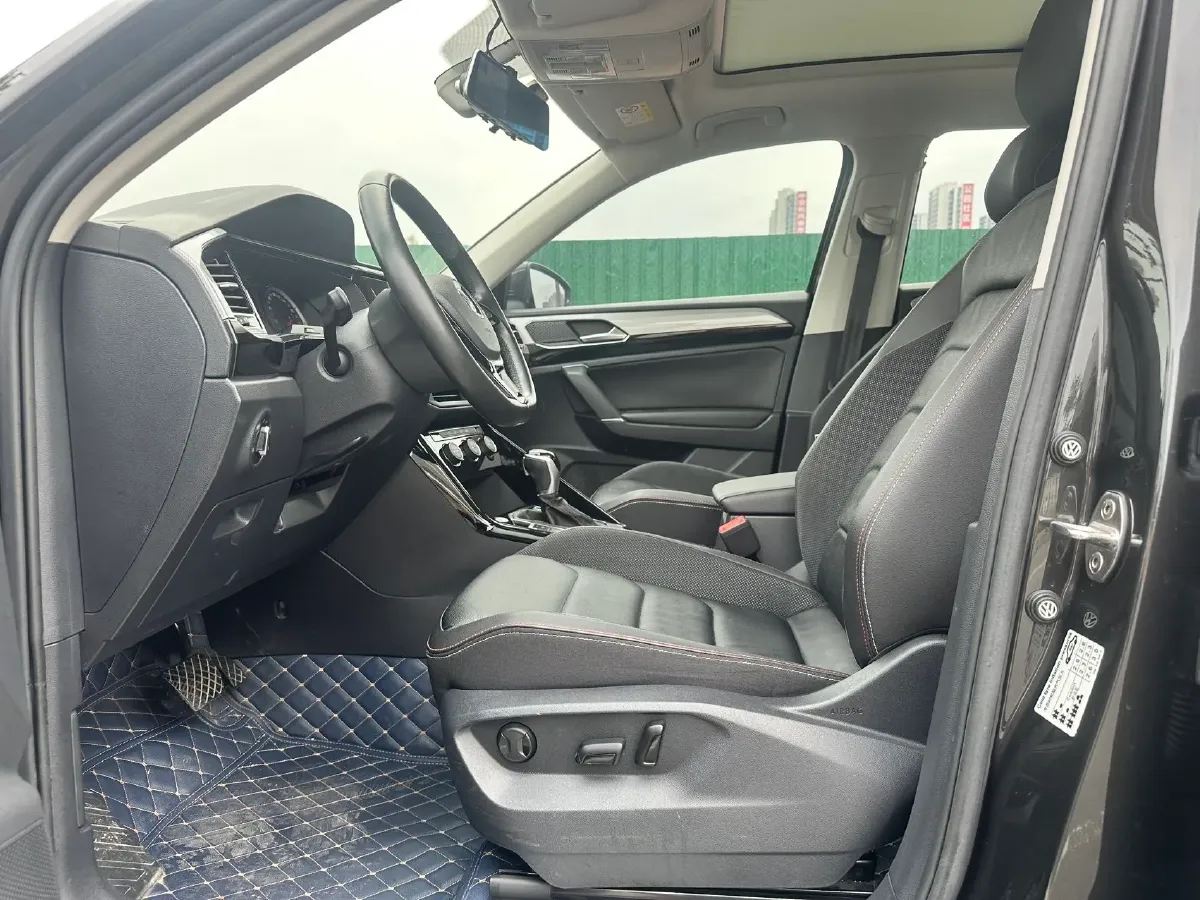 2019 Volkswagen Tayron 2.0T 186HP L4 7DCT,autocango,china used car exporter,china ev exporter,chinese used car exporter,chinese used ev exporter