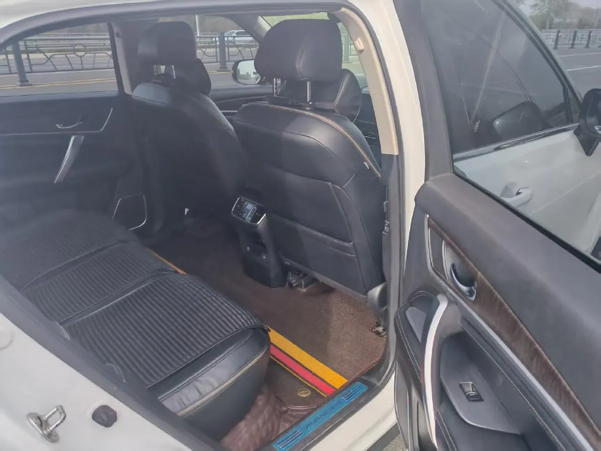 2020 Honda Avancier 2.0T 272HP L4 9AT,autocango,china used car exporter,china ev exporter,chinese used car exporter,chinese used ev exporter