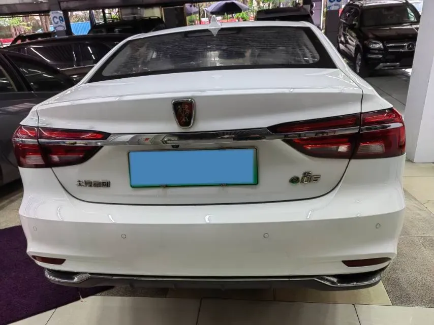 2017 Roewe i6 1.0T 125HP L3 2AT PHEV,autocango,china used car exporter,china ev exporter,chinese used car exporter,chinese used ev exporter
