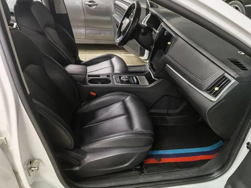 2017 Roewe i6 1.0T 125HP L3 2AT PHEV,autocango,china used car exporter,china ev exporter,chinese used car exporter,chinese used ev exporter