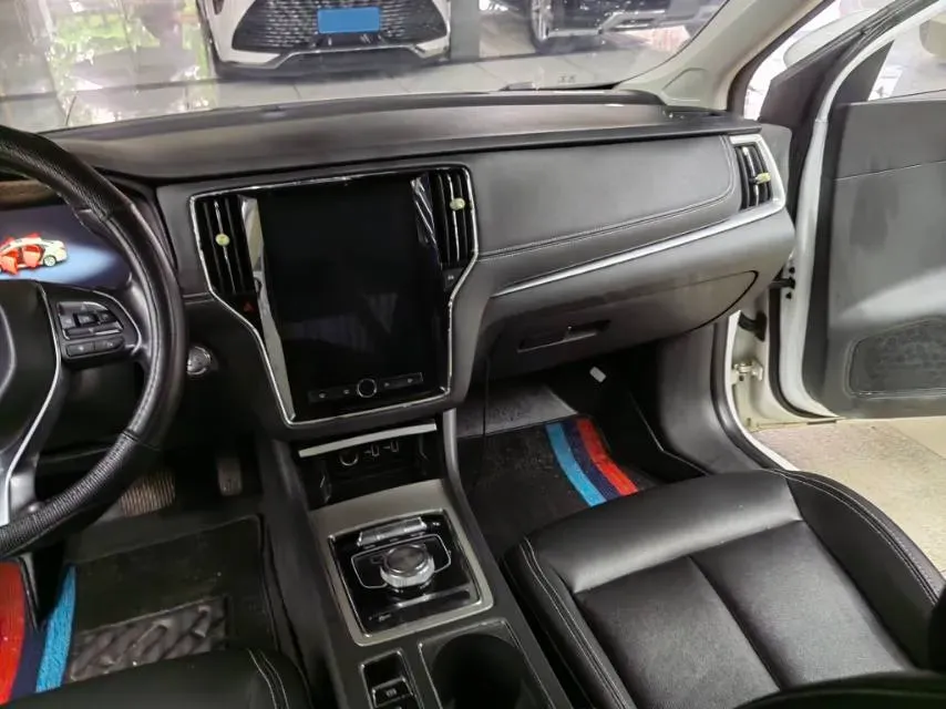 2017 Roewe i6 1.0T 125HP L3 2AT PHEV,autocango,china used car exporter,china ev exporter,chinese used car exporter,chinese used ev exporter