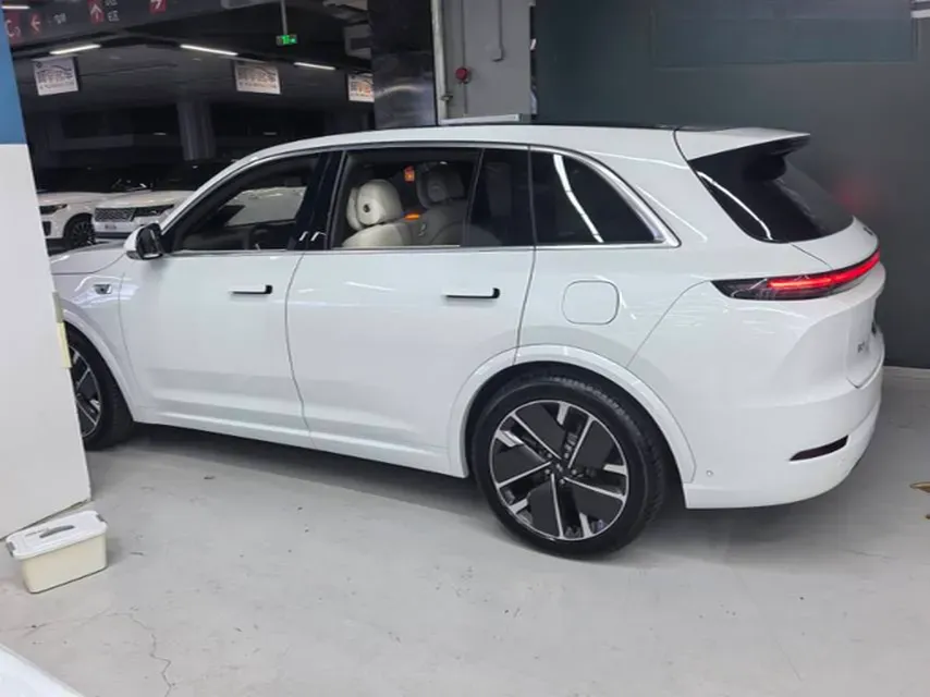 2025 Li L7 Range Extended 154HP REEV,autocango,china used car exporter,china ev exporter,chinese used car exporter,chinese used ev exporter