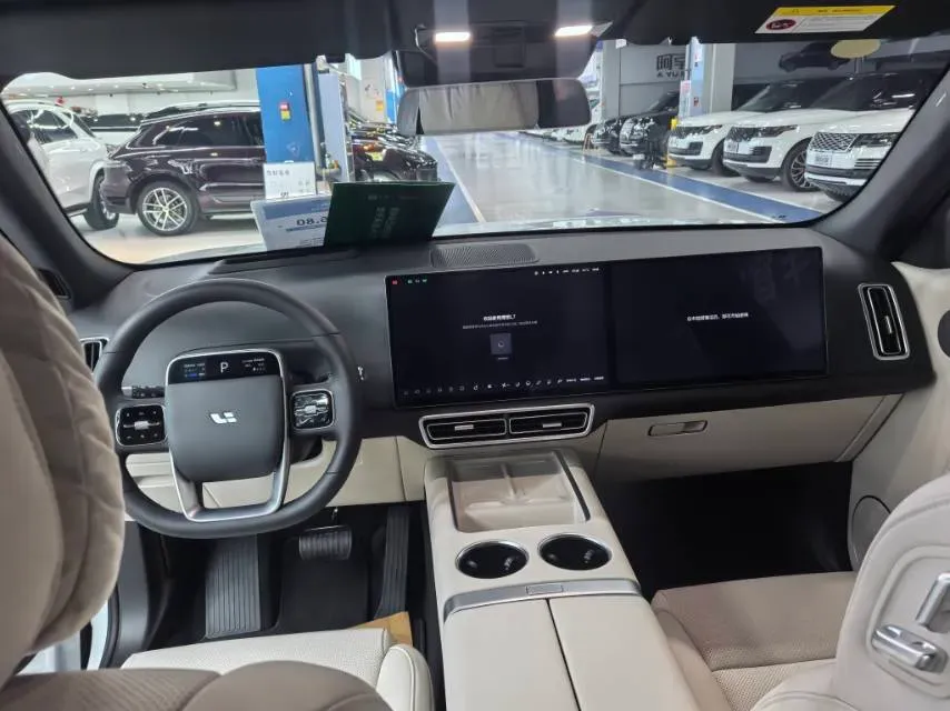 2025 Li L7 Range Extended 154HP REEV,autocango,china used car exporter,china ev exporter,chinese used car exporter,chinese used ev exporter
