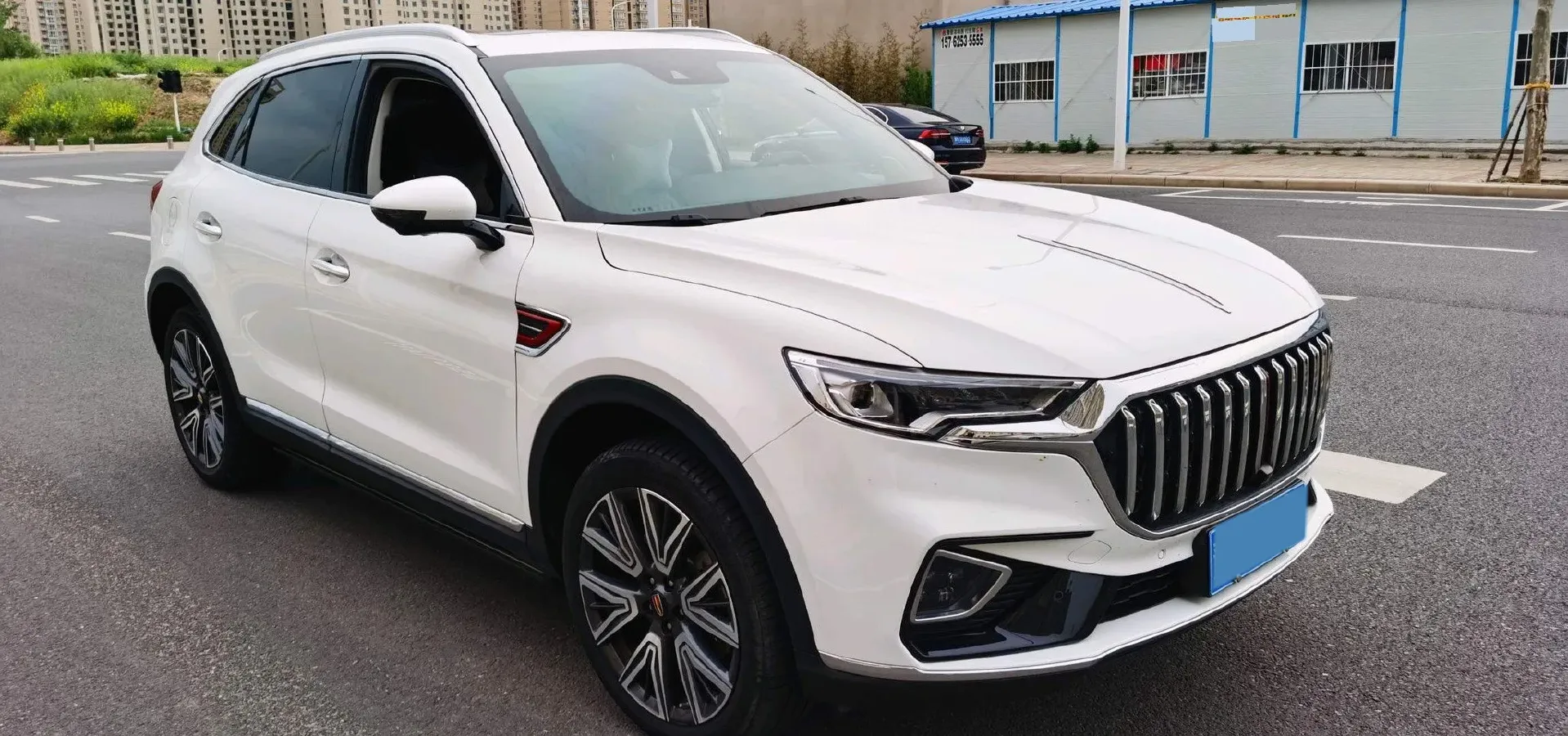 2022 HongQi HS5 2.0T 224HP L4 6AT,autocango,china used car exporter,china ev exporter,chinese used car exporter,chinese used ev exporter