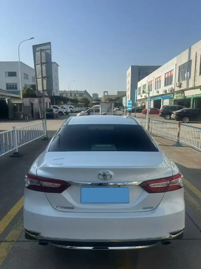 2019 Toyota Camry 2.0L 178HP L4 CVT,autocango,china used car exporter,china ev exporter,chinese used car exporter,chinese used ev exporter