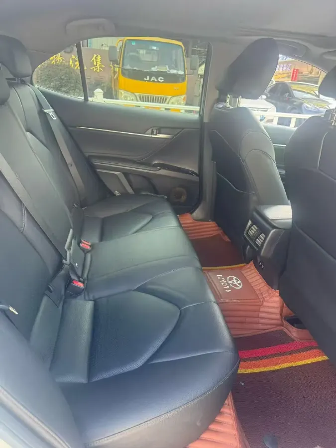 2019 Toyota Camry 2.0L 178HP L4 CVT,autocango,china used car exporter,china ev exporter,chinese used car exporter,chinese used ev exporter