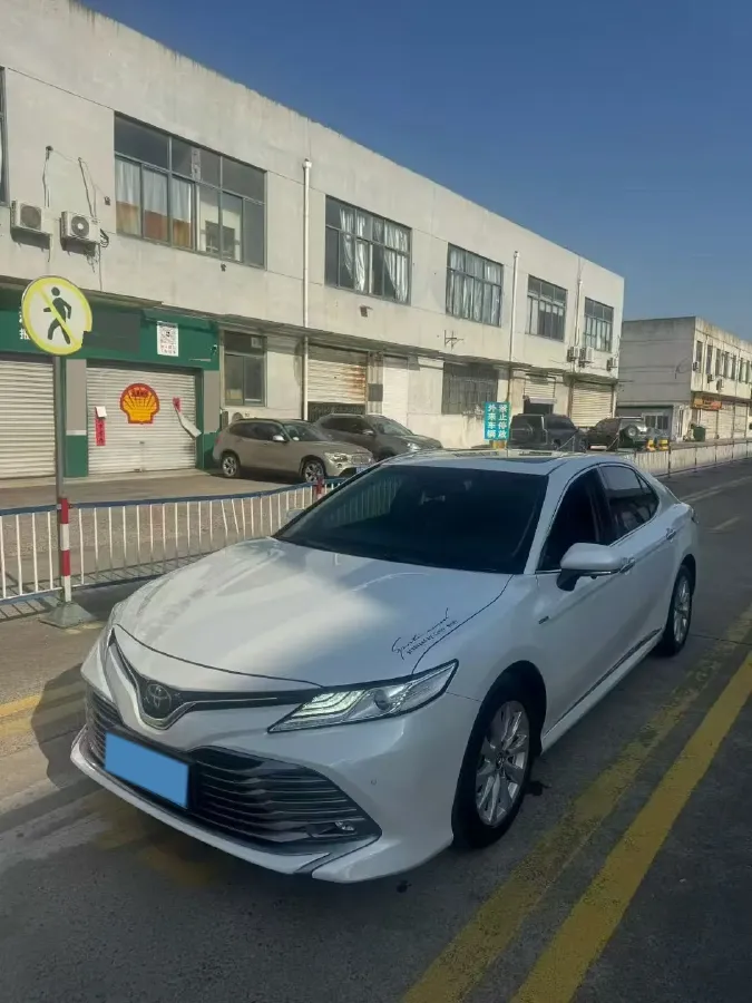2019 Toyota Camry 2.0L 178HP L4 CVT,autocango,china used car exporter,china ev exporter,chinese used car exporter,chinese used ev exporter