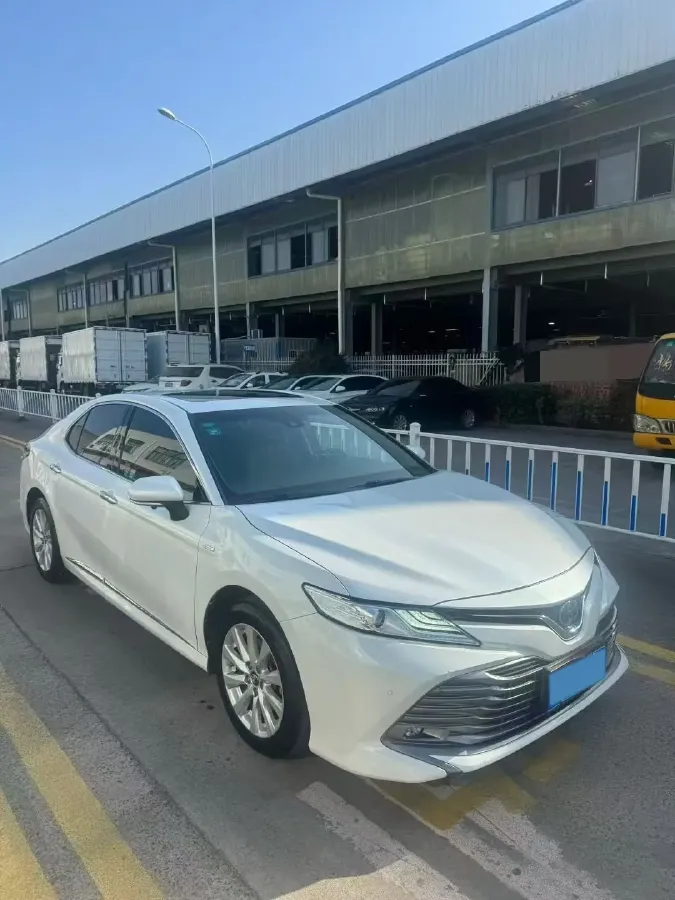 2019 Toyota Camry 2.0L 178HP L4 CVT,autocango,china used car exporter,china ev exporter,chinese used car exporter,chinese used ev exporter