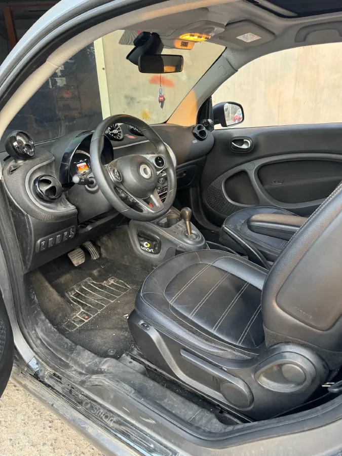 2018 Smart smart forfour 0.9T 90HP L3 6DCT,autocango,china used car exporter,china ev exporter,chinese used car exporter,chinese used ev exporter