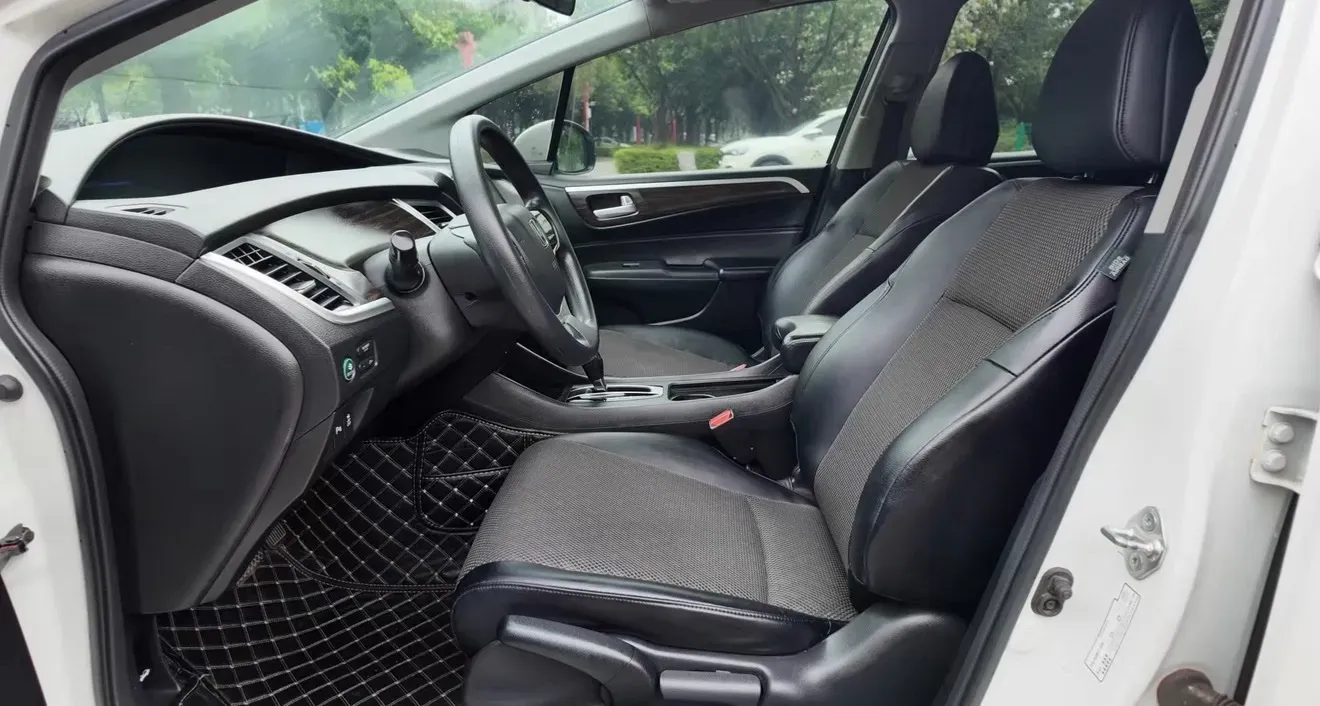 2020 Honda Jade 1.8L 141HP L4 5AT,autocango,china used car exporter,china ev exporter,chinese used car exporter,chinese used ev exporter