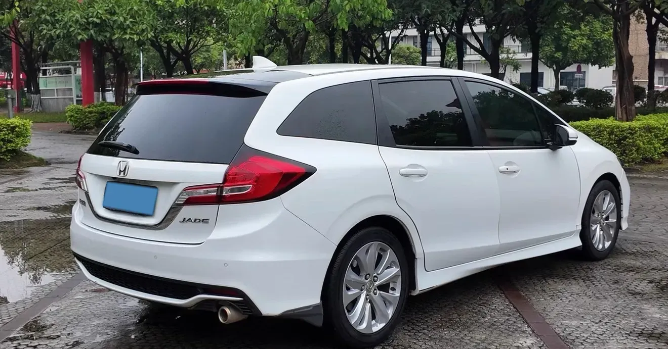 2020 Honda Jade 1.8L 141HP L4 5AT,autocango,china used car exporter,china ev exporter,chinese used car exporter,chinese used ev exporter