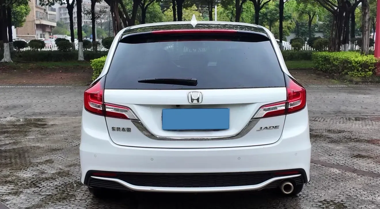 2020 Honda Jade 1.8L 141HP L4 5AT,autocango,china used car exporter,china ev exporter,chinese used car exporter,chinese used ev exporter