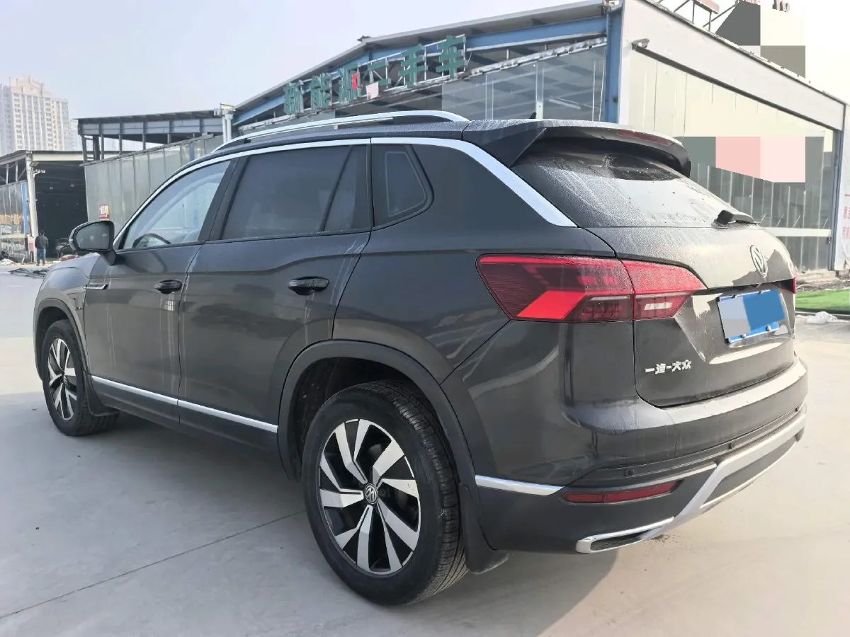 2020 Volkswagen Tayron 2.0T 186HP L4 7DCT,autocango,china used car exporter,china ev exporter,chinese used car exporter,chinese used ev exporter