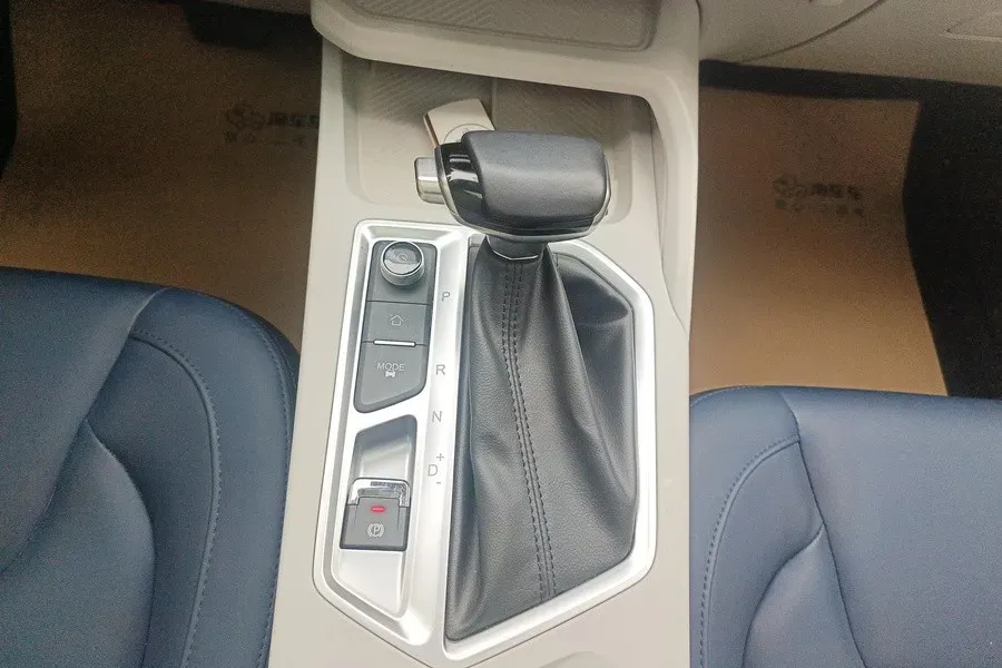 2023 Chery Tiggo 3x 1.5L 116HP L4 CVT,autocango,china used car exporter,china ev exporter,chinese used car exporter,chinese used ev exporter