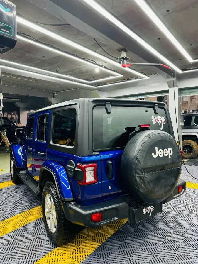 2019 Jeep Wrangler 2.0T 266HP L4 8AT,autocango,china used car exporter,china ev exporter,chinese used car exporter,chinese used ev exporter