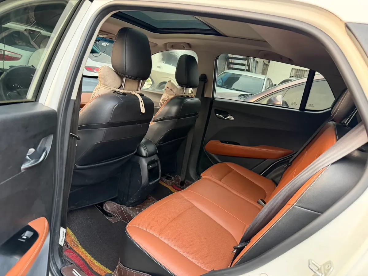 2017 BaoJun 510 1.5L 112HP L4 6MT,autocango,china used car exporter,china ev exporter,chinese used car exporter,chinese used ev exporter