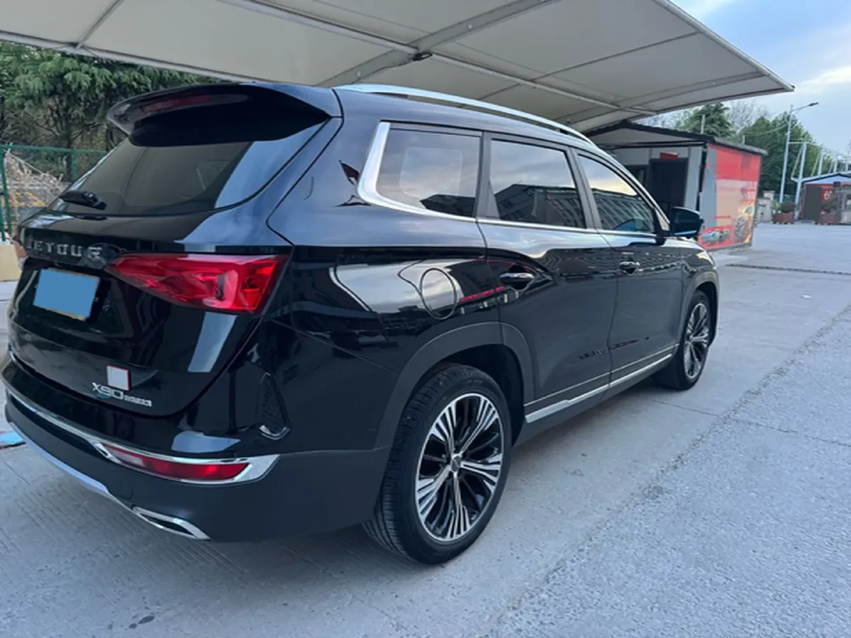 2021 Jetour X70 1.6T 197HP L4 7DCT,autocango,china used car exporter,china ev exporter,chinese used car exporter,chinese used ev exporter