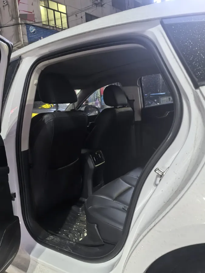 2025 Bestune B70 1.5T 169HP L4 7DCT,autocango,china used car exporter,china ev exporter,chinese used car exporter,chinese used ev exporter