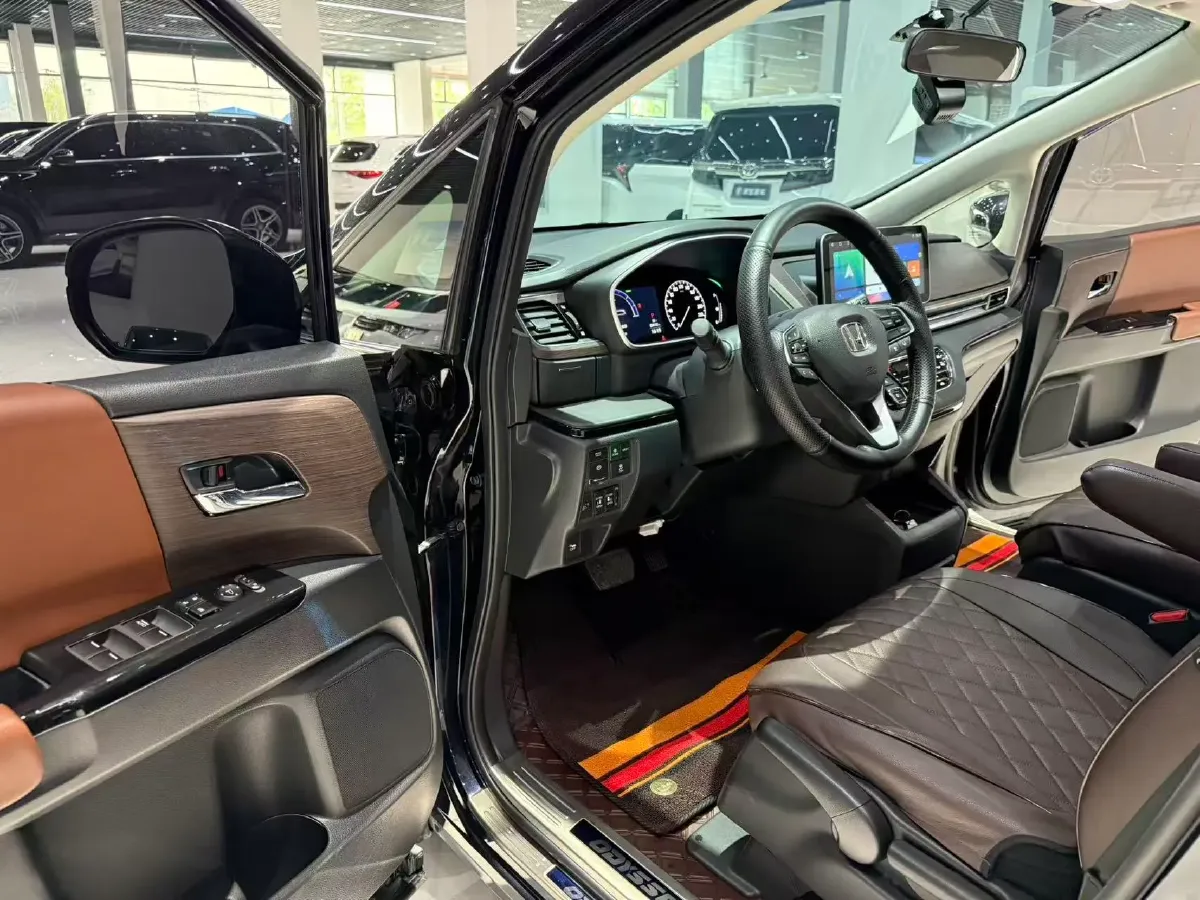 2022 Honda Odyssey 2.0L 146HP L4 E-CVT Hybrid,autocango,china used car exporter,china ev exporter,chinese used car exporter,chinese used ev exporter