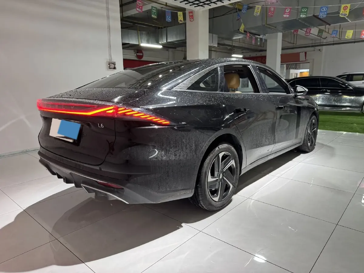2023 Geely Galaxy L6 1.5T 163HP L4 3DHT PHEV,autocango,china used car exporter,china ev exporter,chinese used car exporter,chinese used ev exporter