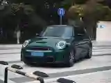 2022 MINI MINI 2.0T 192HP L4 7DCT