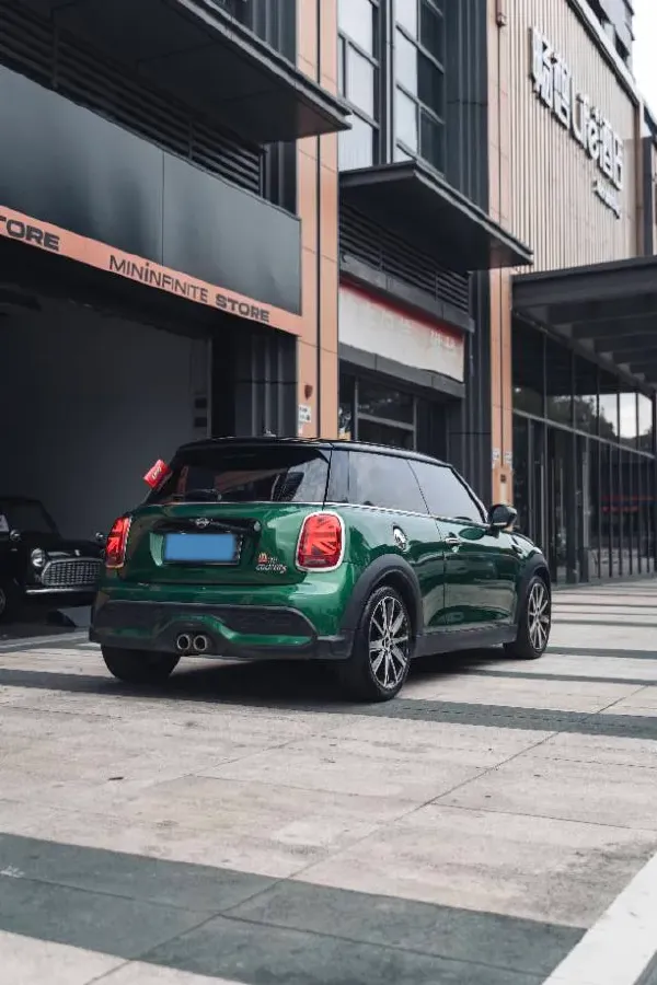 2022 MINI MINI 2.0T 192HP L4 7DCT,autocango,china used car exporter,china ev exporter,chinese used car exporter,chinese used ev exporter