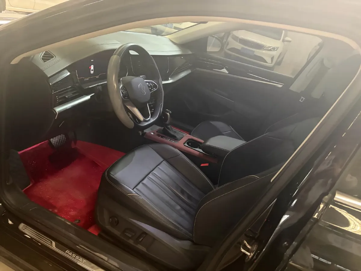 2023 Volkswagen Passat 2.0T 186HP L4 7DCT,autocango,china used car exporter,china ev exporter,chinese used car exporter,chinese used ev exporter