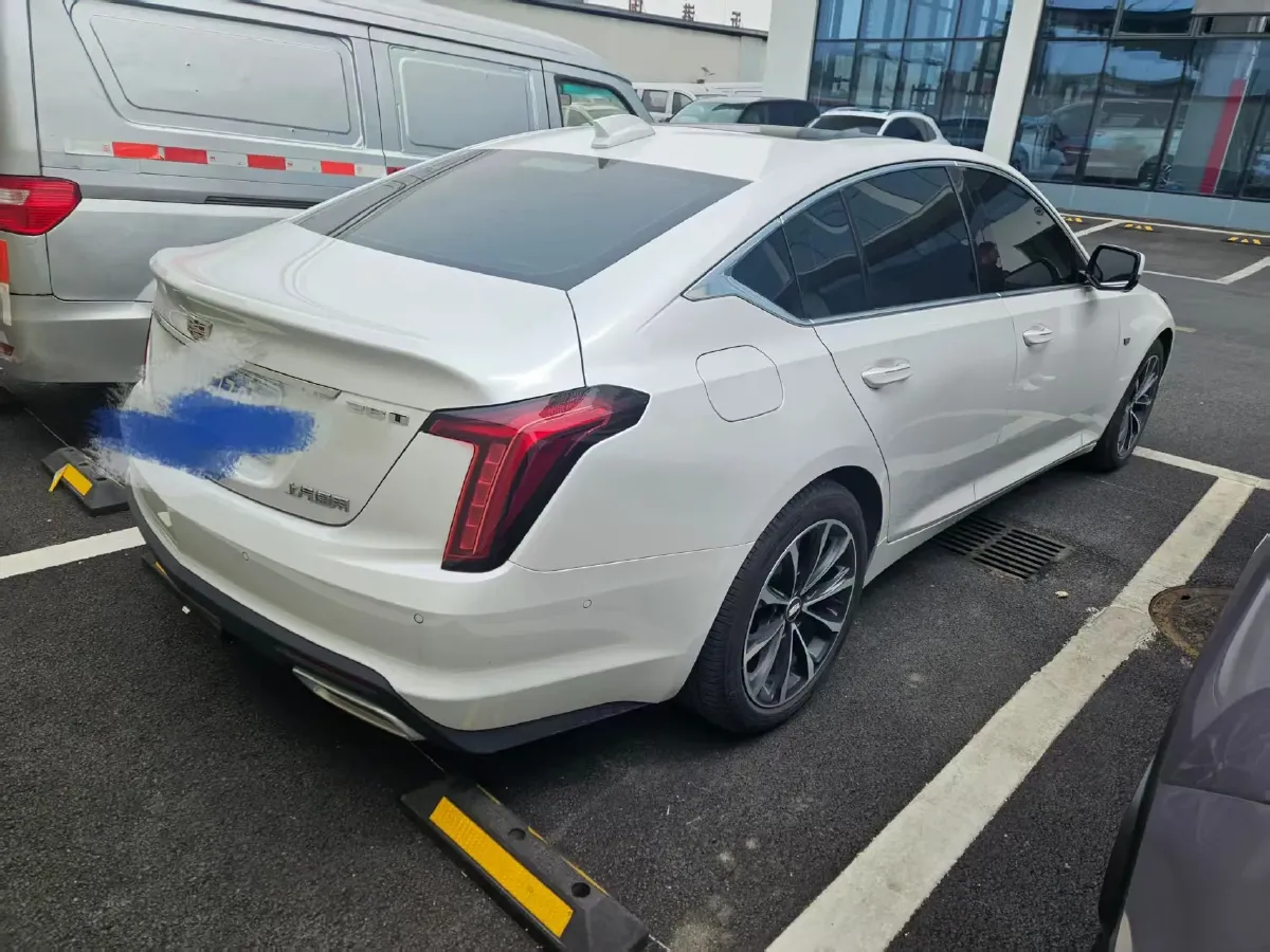 2025 Cadillac CT5 2.0T 237HP L4 10AT,autocango,china used car exporter,china ev exporter,chinese used car exporter,chinese used ev exporter