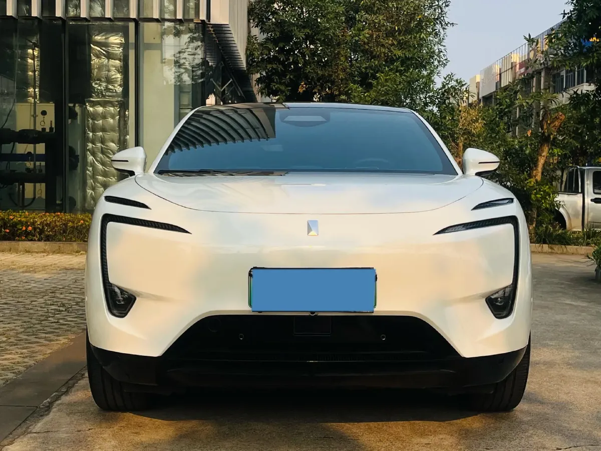 2023 Avatr 11 BEV 90KWH,autocango,china used car exporter,china ev exporter,chinese used car exporter,chinese used ev exporter