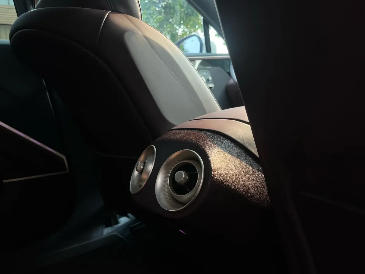 2023 Avatr 11 BEV 90KWH,autocango,china used car exporter,china ev exporter,chinese used car exporter,chinese used ev exporter