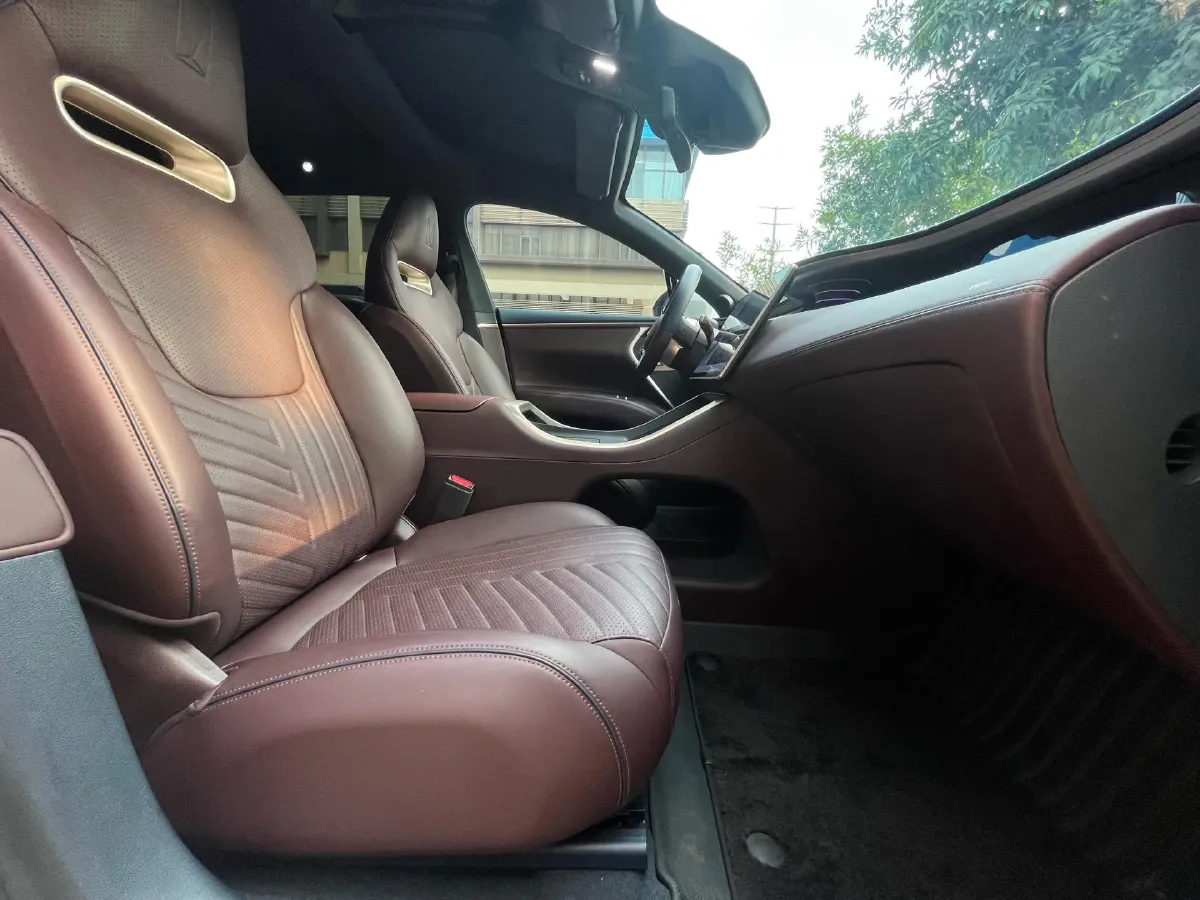 2023 Avatr 11 BEV 90KWH,autocango,china used car exporter,china ev exporter,chinese used car exporter,chinese used ev exporter