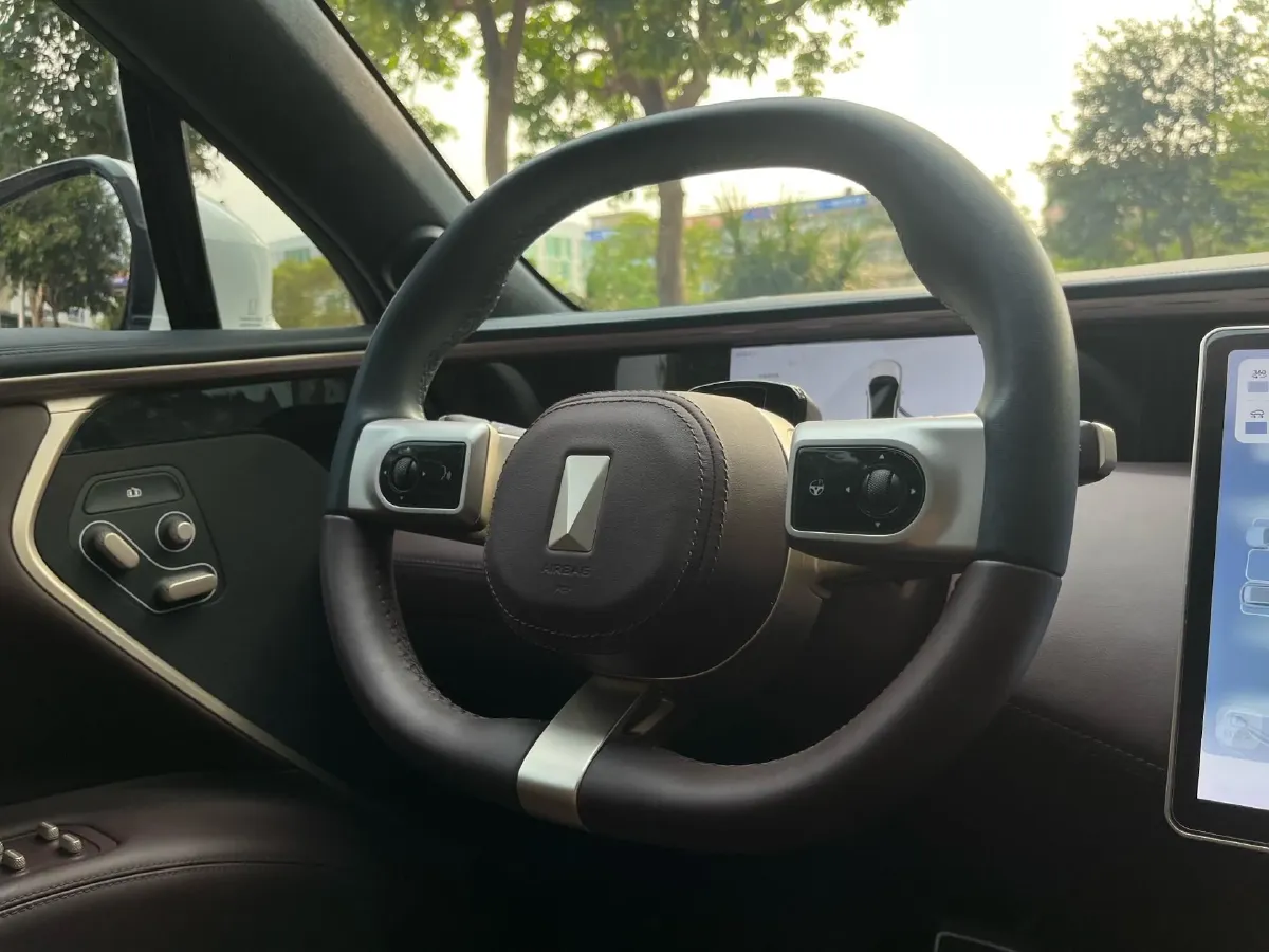 2023 Avatr 11 BEV 90KWH,autocango,china used car exporter,china ev exporter,chinese used car exporter,chinese used ev exporter