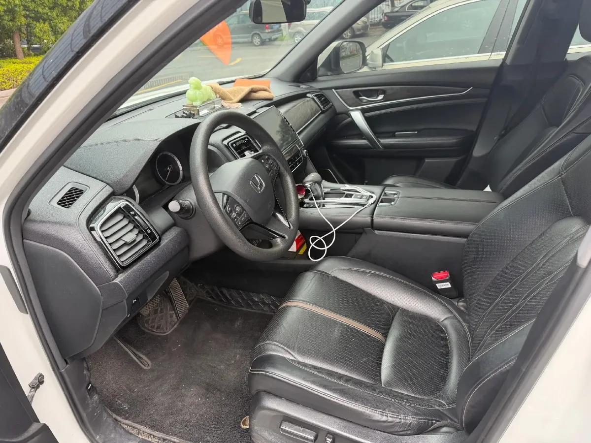 2020 Honda UR-V 1.5T 193HP L4 CVT,autocango,china used car exporter,china ev exporter,chinese used car exporter,chinese used ev exporter