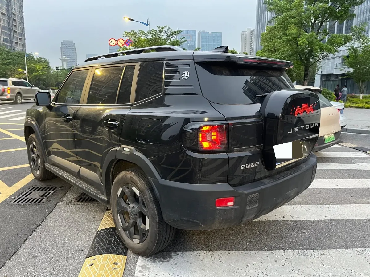 2025 Jetour Traveller 2.0T 254HP L4 7DCT,autocango,china used car exporter,china ev exporter,chinese used car exporter,chinese used ev exporter