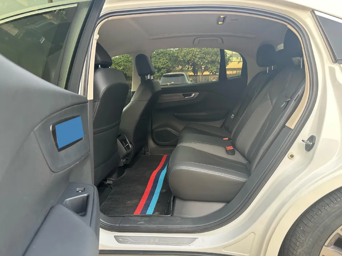 2022 HongQi E-QM5 BEV 54KWH,autocango,china used car exporter,china ev exporter,chinese used car exporter,chinese used ev exporter