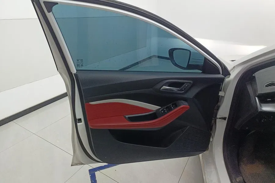 2023 MG 5 1.5L 129HP L4 CVT,autocango,china used car exporter,china ev exporter,chinese used car exporter,chinese used ev exporter