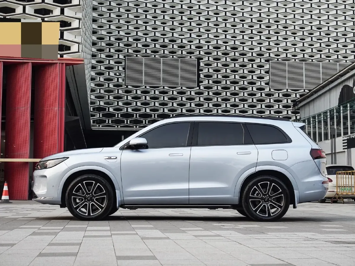 2024 AITO AITO M7 1.5T 152HP L4 REEV 38.5KWH,autocango,china used car exporter,china ev exporter,chinese used car exporter,chinese used ev exporter