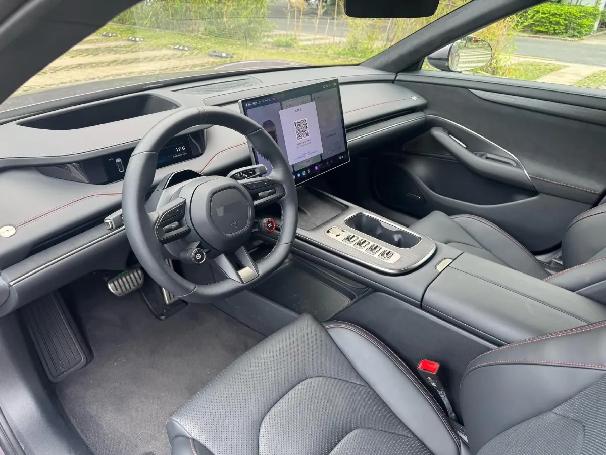 2024 MI SU7 BEV 101KWH,autocango,china used car exporter,china ev exporter,chinese used car exporter,chinese used ev exporter