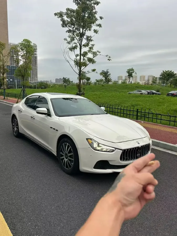 2018 Maserati Ghibli 3.0T 350HP V6 8AT,autocango,china used car exporter,china ev exporter,chinese used car exporter,chinese used ev exporter